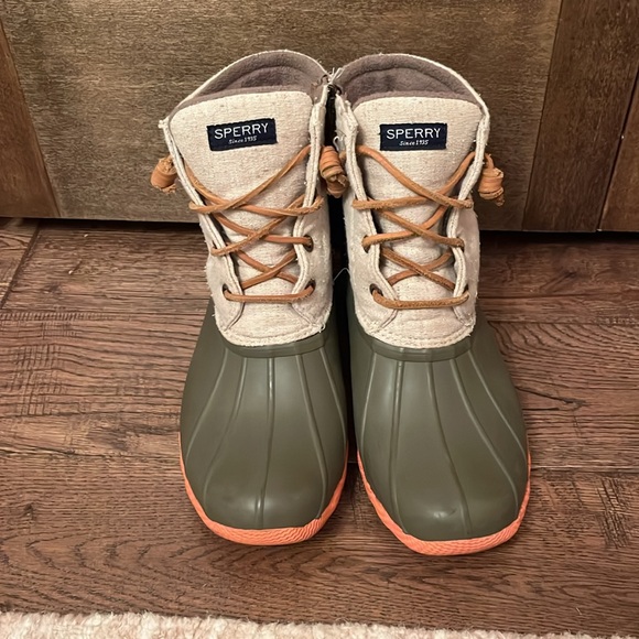 Sperry Duck Boots Size 8 - Picture 2 of 9
